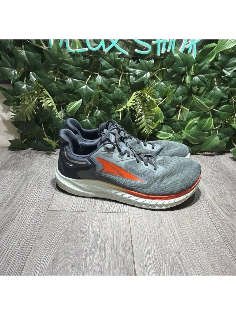 Altra Torin 7 Sneakers Men 11.5 M Running Shoe Gray Zero Drop Road Foot Shape